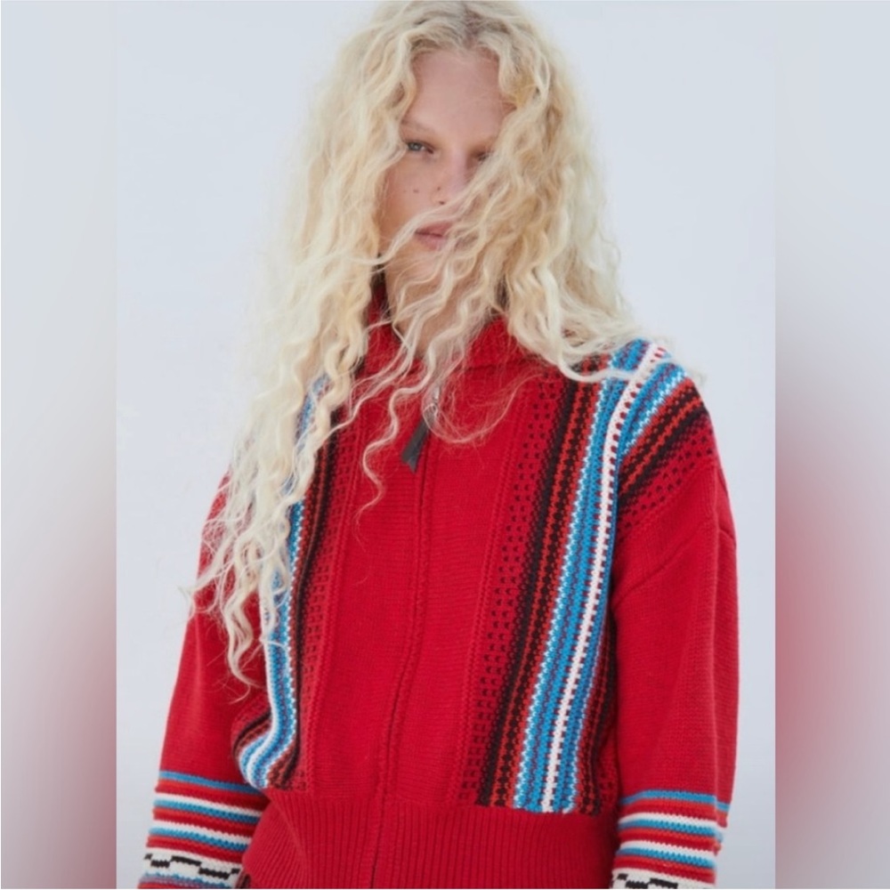 Zara Red Multicolor Patterned Sweater